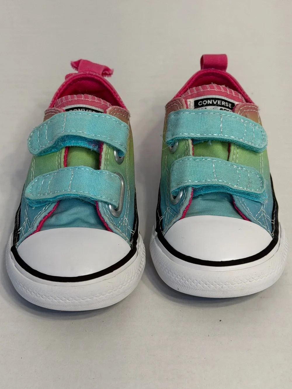Title:Converse Chuck Taylor All Star EasyOn Low TD Bright Ombre Size 6 Infant